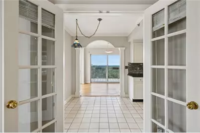 3435 Kingsboro Road NE #1702, Atlanta, GA 30326 - Photo 22