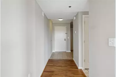 3435 Kingsboro Road NE #1702, Atlanta, GA 30326 - Photo 4