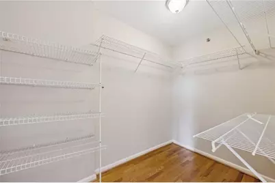 3435 Kingsboro Road NE #1702, Atlanta, GA 30326 - Photo 8