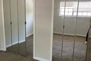 6354 Shannon Pkwy, Union City, GA 30291 - Photo 18