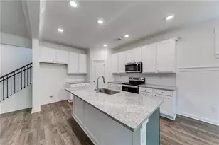 411 Elwyn Barrett Rd, Jefferson, GA 30549 - Photo 10