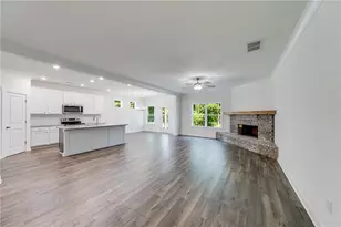 411 Elwyn Barrett Rd, Jefferson, GA 30549 - Photo 6