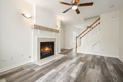 211 Chelsea Court, Woodstock, GA 30189 - Photo 8