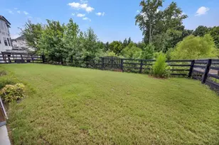 207 Wild Rose Cir, Holly Springs, GA 30115 - Photo 38