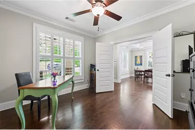 2292 Pembrook Place NE, Atlanta, GA 30324 - Photo 8