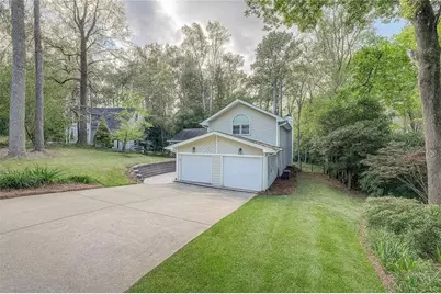 1185 Lake Colony Drive, Marietta, GA 30068 - Photo 14