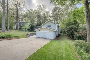 1185 Lake Colony Dr, Marietta, GA 30068 - Photo 14