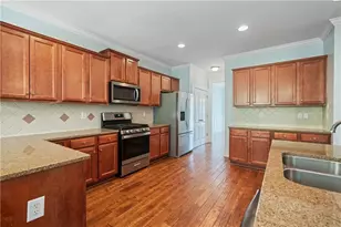 16 Creekview Dr SE, Cartersville, GA 30120 - Photo 4