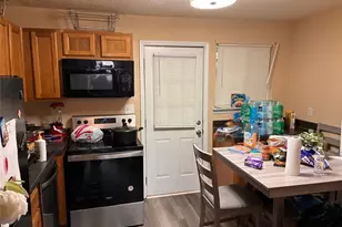 195 Sycamore Dr, Athens, GA 30606 - Photo 2