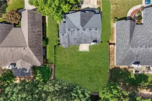 3740 Crescent Walk Ln, Suwanee, GA 30024 - Photo 36