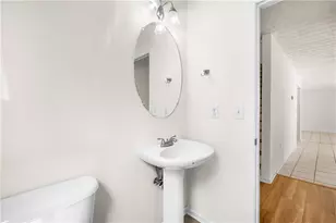 3740 Crescent Walk Ln, Suwanee, GA 30024 - Photo 6