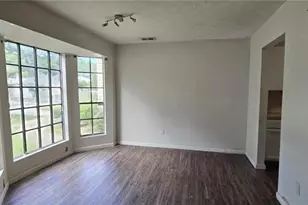 1008 Pine Tree Trail, Atlanta, GA 30349 - Photo 10