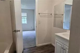 1008 Pine Tree Trail, Atlanta, GA 30349 - Photo 36