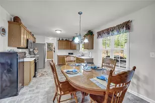 5309 Rushing Creek Way Way, Flowery Branch, GA 30542 - Photo 16