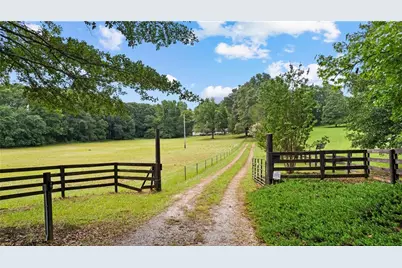 11800 Hutcheson Ferry Road, Chattahoochee Hills, GA 30268 - Photo 4