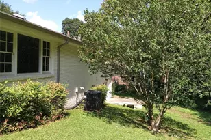 6181 Shallow Wood Ln, Douglasville, GA 30135 - Photo 6