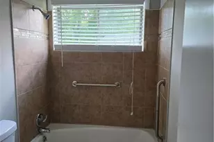 3767 Greentree Dr, Decatur, GA 30032 - Photo 18