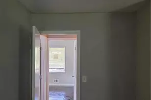 3767 Greentree Dr, Decatur, GA 30032 - Photo 12