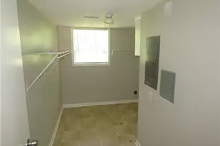 467 Pineburr Ln, Stone Mountain, GA 30087 - Photo 38