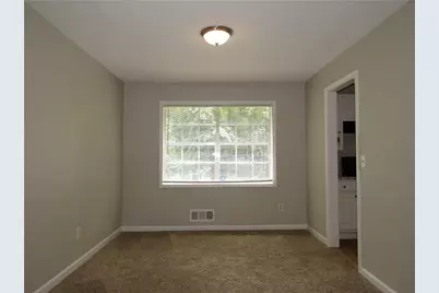 467 Pineburr Lane, Stone Mountain, GA 30087 - Photo 6