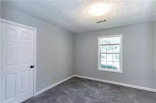 245 Fieldstone Dr, Fairburn, GA 30213 - Photo 18