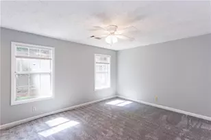 245 Fieldstone Dr, Fairburn, GA 30213 - Photo 24