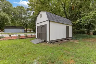 2531 Falcon Ridge Dr, Grayson, GA 30017 - Photo 30