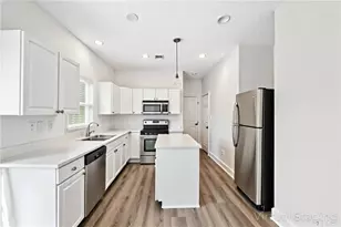 877 Dunlin Fields Dr, Lawrenceville, GA 30044 - Photo 10