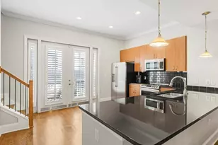 710 Cosmopolitan Dr NE, Atlanta, GA 30324 - Photo 10