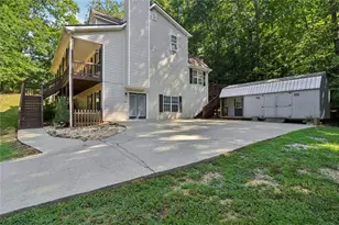 407 Mill Cove Dr, Dahlonega, GA 30533 - Photo 4