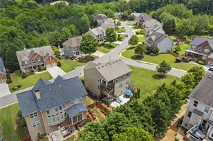 1850 Overlook Springs Ln, Cumming, GA 30040 - Photo 8