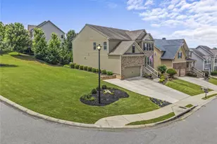 1850 Overlook Springs Ln, Cumming, GA 30040 - Photo 4