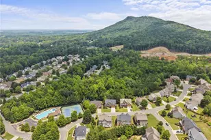 1850 Overlook Springs Ln, Cumming, GA 30040 - Photo 10