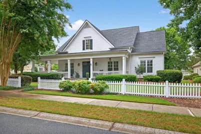 300 Horseshoe Bend, Statham, GA 30666 - Photo 2