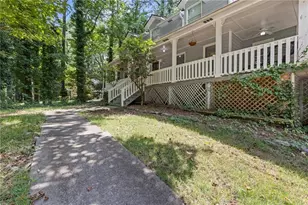 742 Mountain View Dr, Stone Mountain, GA 30083 - Photo 6