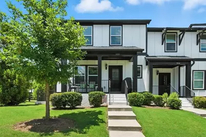 900 Sweetwater Grove, Woodstock, GA 30188 - Photo 2