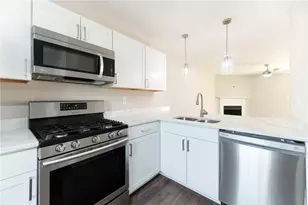 547 Harbor Lake Ct, Marietta, GA 30066 - Photo 4