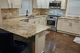 209 Walthall Ave SE, Marietta, GA 30060 - Photo 2