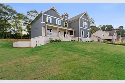 204 Races Road, Hoschton, GA 30548 - Photo 2