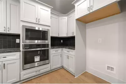 204 Races Road, Hoschton, GA 30548 - Photo 14