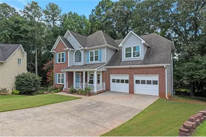 69 New Brunswick Court, Suwanee, GA 30024 - Photo 2