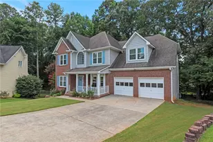 69 New Brunswick Ct, Suwanee, GA 30024 - Photo 2