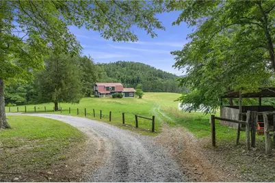 9883 Warwoman Road, Clayton, GA 30525 - Photo 10