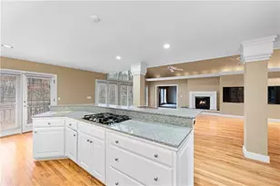 955 E Lake Dr, Gainesville, GA 30506 - Photo 36