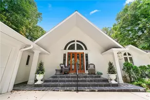 955 E Lake Dr, Gainesville, GA 30506 - Photo 8