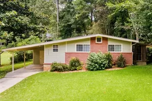 2237 Tilson Cir, Decatur, GA 30032 - Photo 2