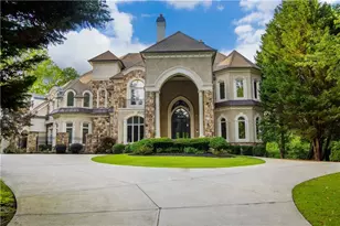 13560 Blakmaral Ln, Alpharetta, GA 30004 - Photo 2