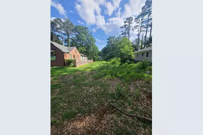 2879 Salmon Avenue SE, Atlanta, GA 30317 - Photo 4