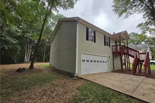 186 S Red Oak Way, Temple, GA 30179 - Photo 2