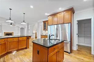 6865 N Creekside Point, Cumming, GA 30041 - Photo 20